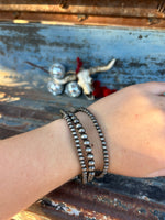 Triple layered Navajo pearl bracelet