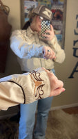 Embroidered Bull vintage button (Md)