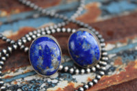 Lapis oval studs