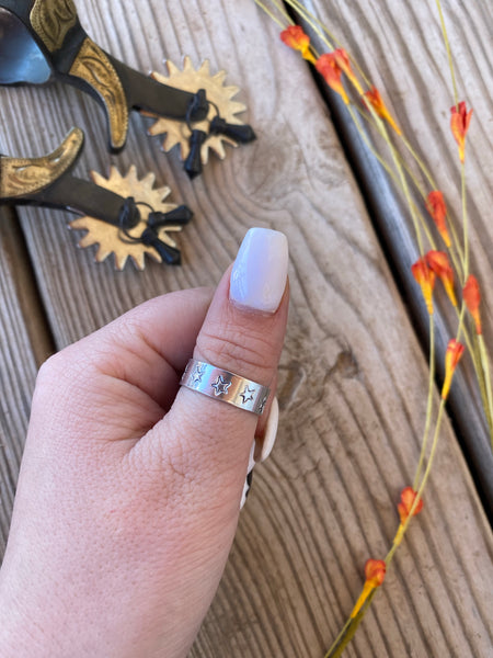 Star stamped ring