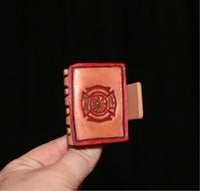 Fire house claw clip